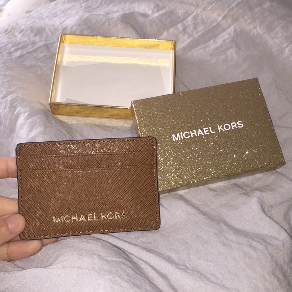 NWT Light Brown Michael Kors Card Wallet